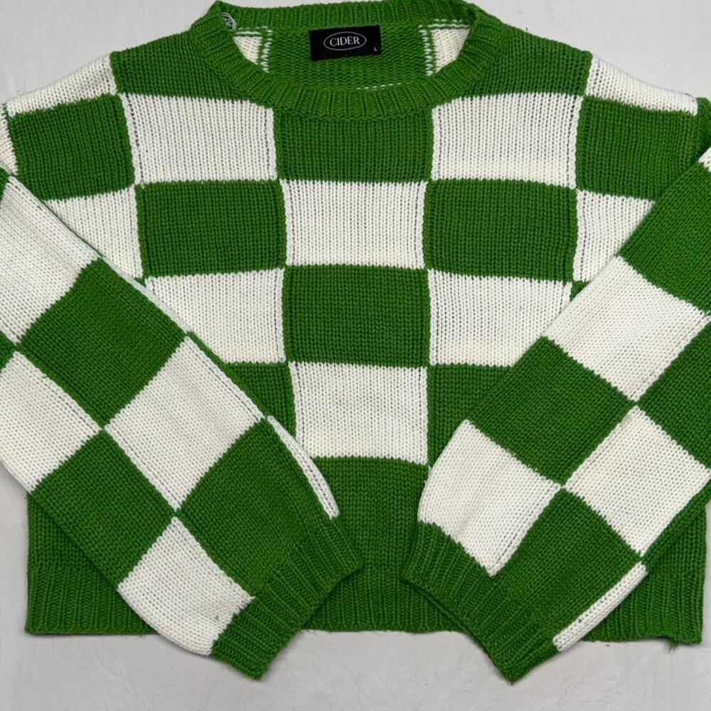 Cider Women's Green Checkered Sweater Jumper